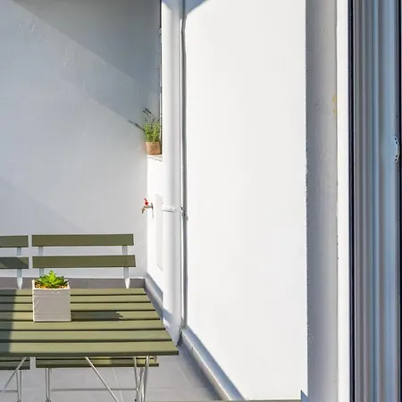 Townhall Apartment's דירה *