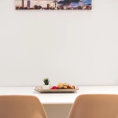 Townhall Apartment's * Rhodes City