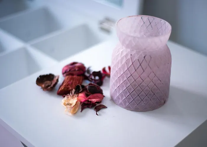 Townhall Apartment's *